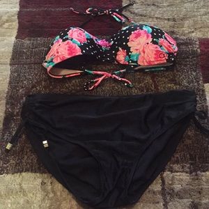 Pink rose top and black bottom